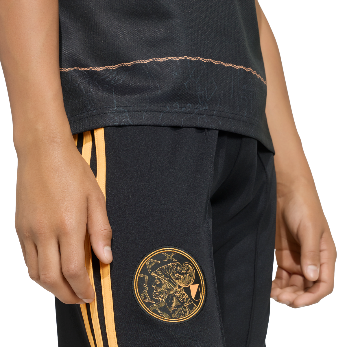 Ajax-away short junior 2026-2027 5